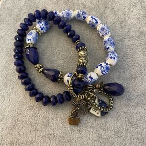 Blond by Beadies Amsterdam double bracelet blue white charms